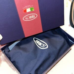 NWT AUTHENTIC BRIC’S MADE IN ITALLY🌷 genuine leather